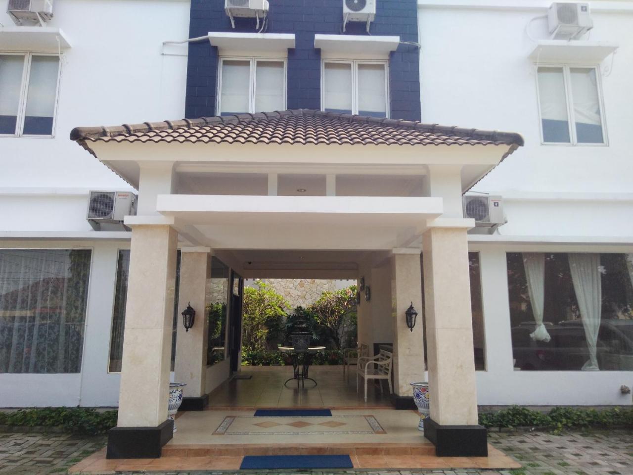 Roemah Moesi Hotel Medan Ngoại thất bức ảnh
